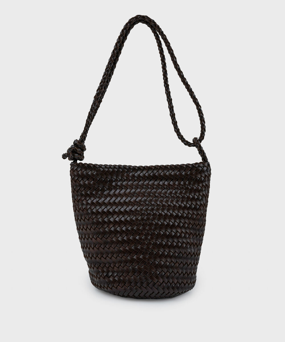 Women's Brown Shoulder Bag With Magnetic Clasp Clouser.