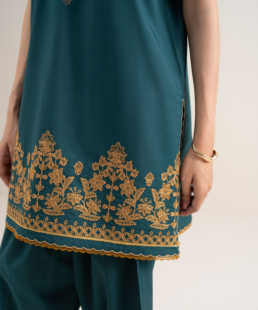 Women's Unstitched Lawn Embroidered Dark Green 3 Piece Suit