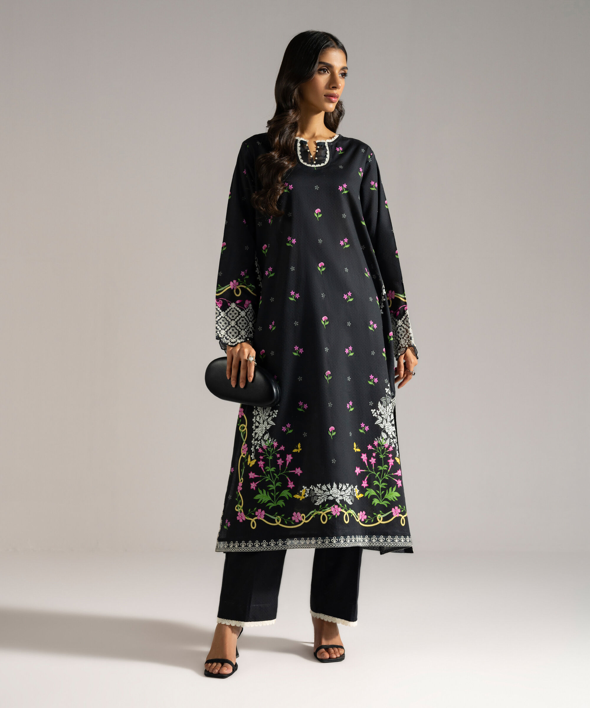 Retail Price: 6990/-PKR