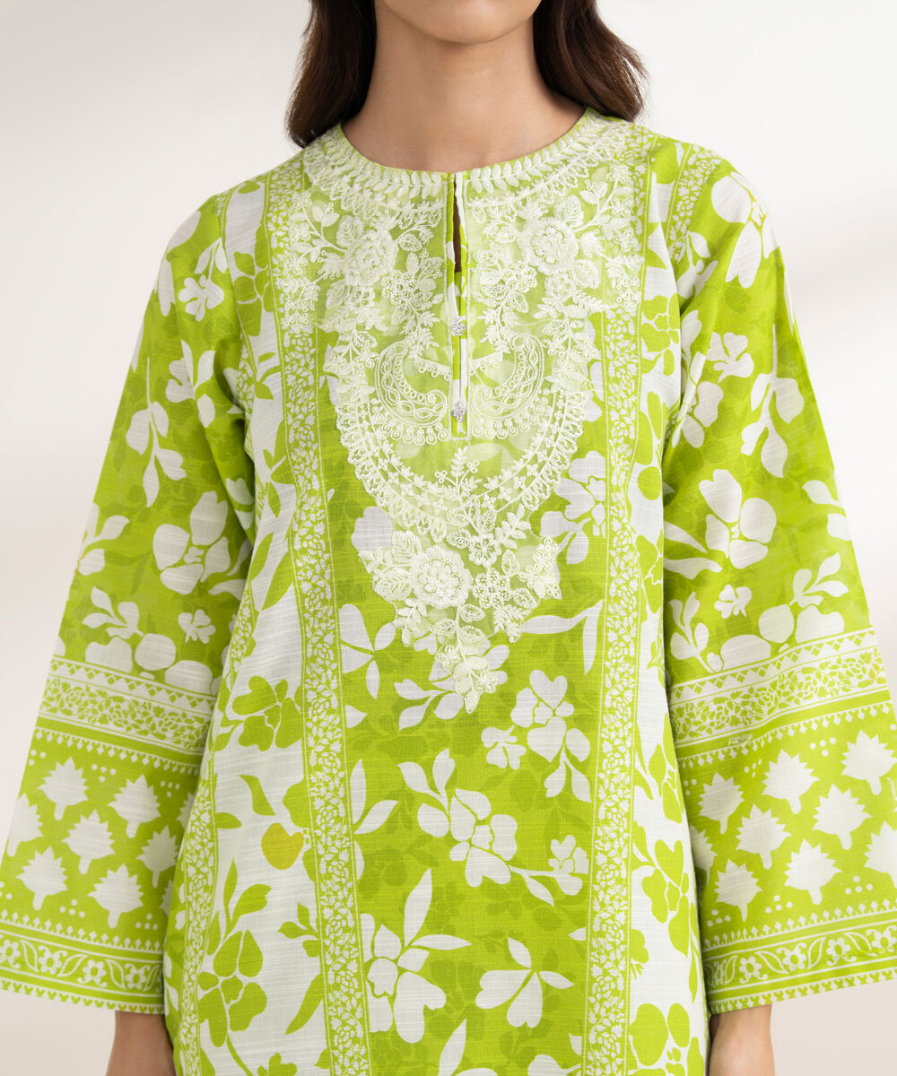 Women's RTW Khaddar Embroidered Green 3 Piece Suit