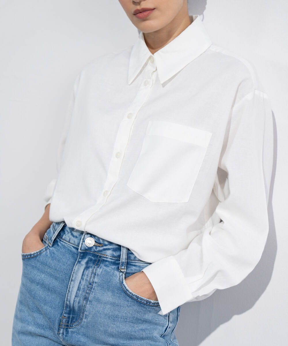 Women's Western Wear White Loose-Fit Oxford Shirt