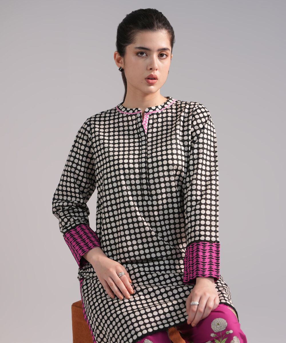 Women's RTW Slub Lawn Printed Black Straight Shirt