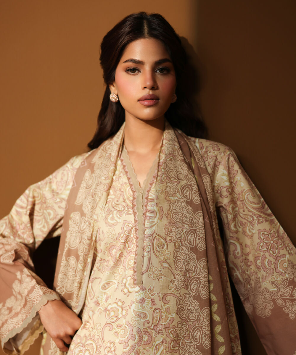 Women's Unstitched Lawn Printed Pink 3 Piece Suit