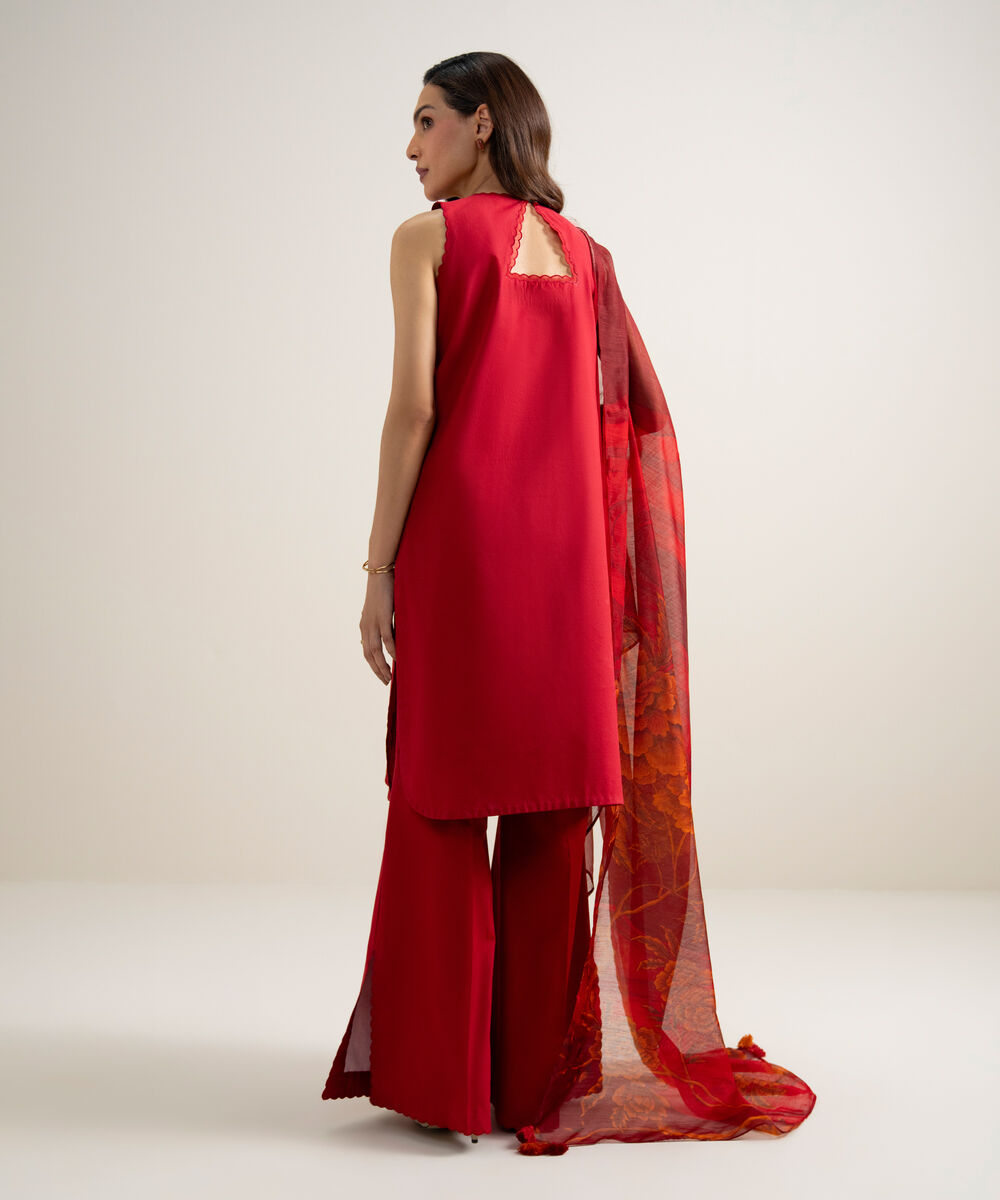 Women's Unstitched Slub Lawn Embroidered Red 3 Piece Suit