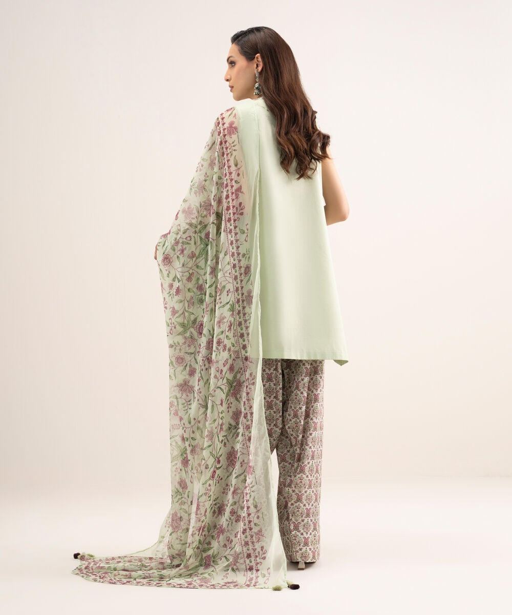 Women's Unstitched Textured Lawn Embroidered Green 3 Piece Suit
