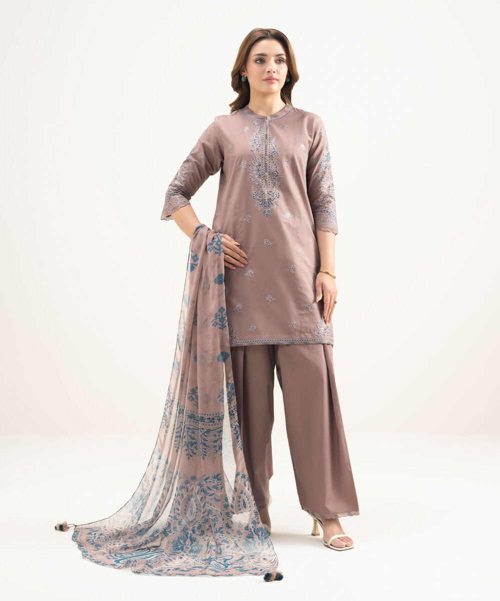 Women's Unstitched Lawn Embroidered Tea Pink  3 Piece Suit