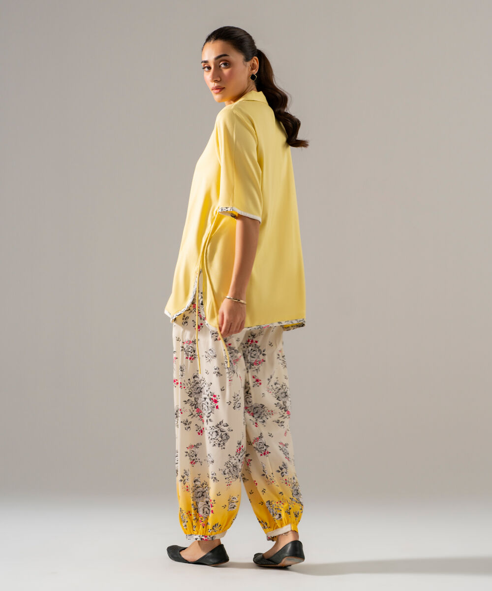 Women's RTW Bedford Solid Pale Yellow Straight Shirt