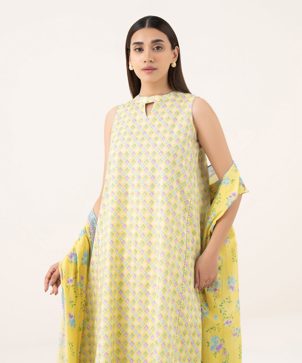 Women's Unstitched Lawn Printed Multi 3 Piece Suit