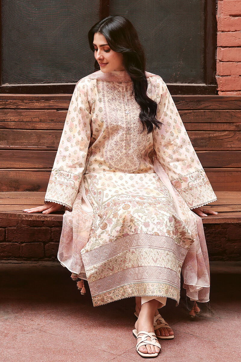 3 Piece - Embroidered Lawn Suit