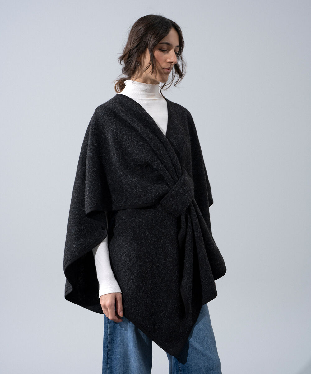 Women's Western Wear Black Polyester Cape Shawl