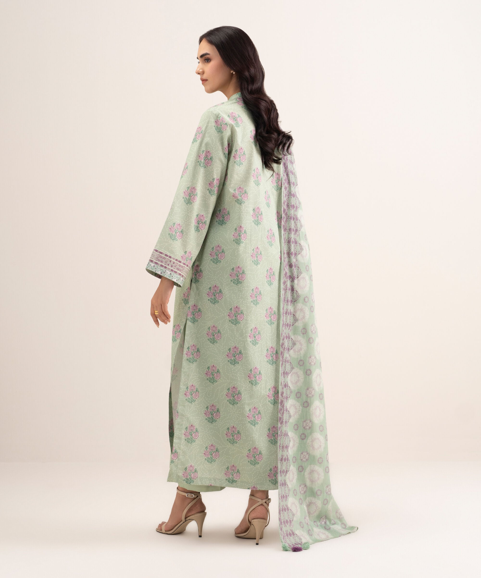 Unstitched 3 Pc Lawn PDDS26V345TS