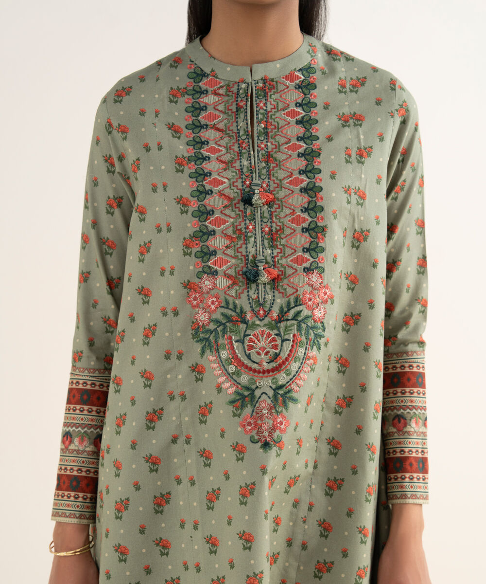 Women's Unstitched Textured Lawn Embroidered Multi 3 Piece Suit