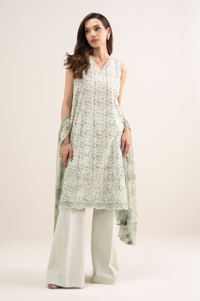 3 Piece - Embroidered Lawn Suit