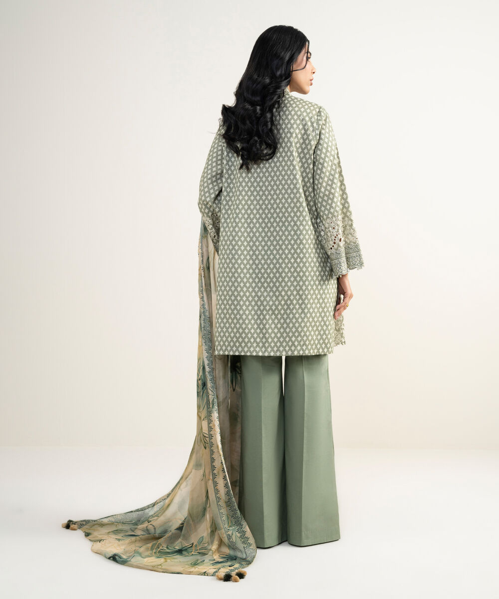 Women's Unstitched Cotton Jacquard Embroidered Green 3 Piece Suit