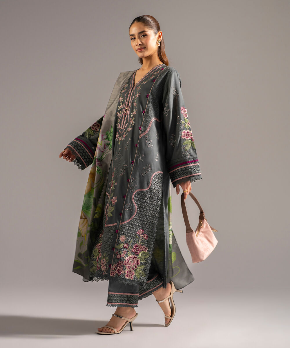 Women's RTW Slub Lawn Embroidered Dark Green 3 Piece Suit