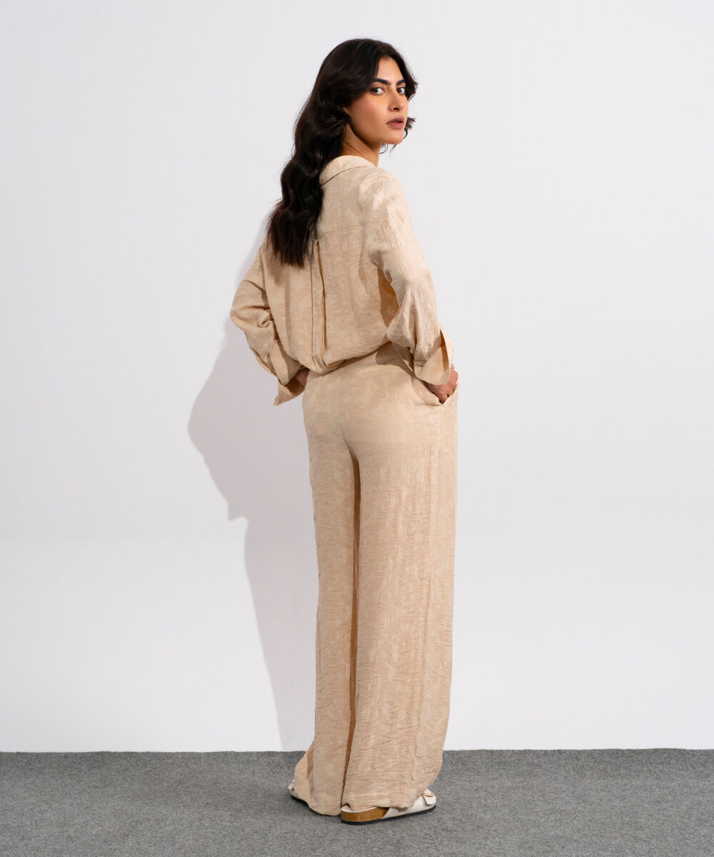 Women's Beige Textured Pleated Trouser