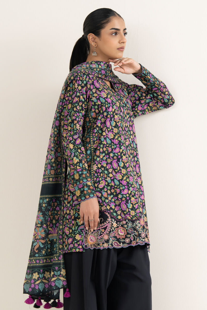 3 Piece - Embroidered Lawn Suit