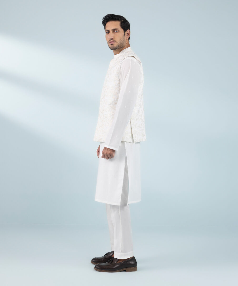 00002561DAD8 00002561DAD8 Men's Waistcoat