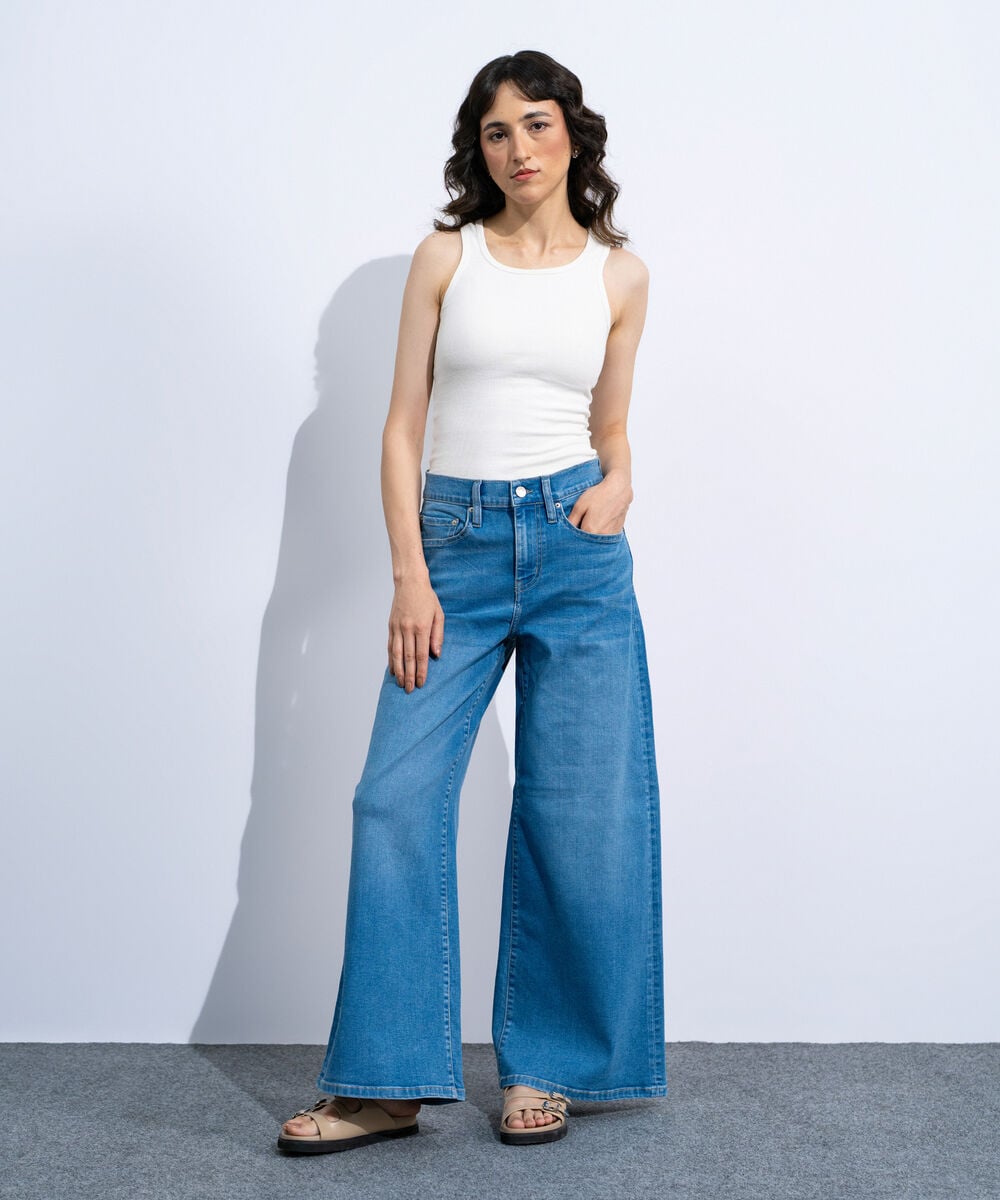 Women's Bleach Wash High Rise Wide Leg Jeans