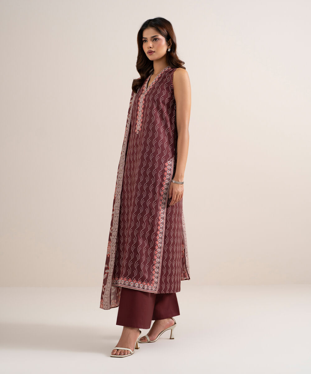 Women's Unstitched Lawn Printed Maroon 3 Piece Suit