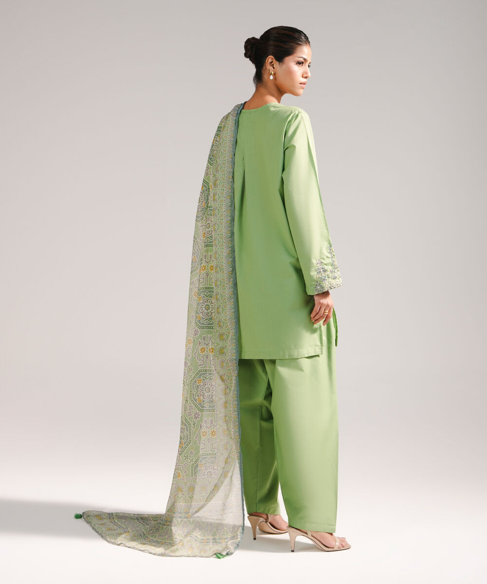 Women's RTW Slub Lawn Embroidered Green 3 Piece Suit