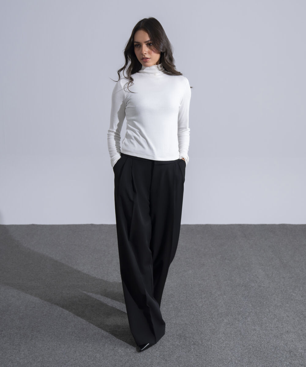 Women's Western Wear White Viscose Turtleneck Knit Top
