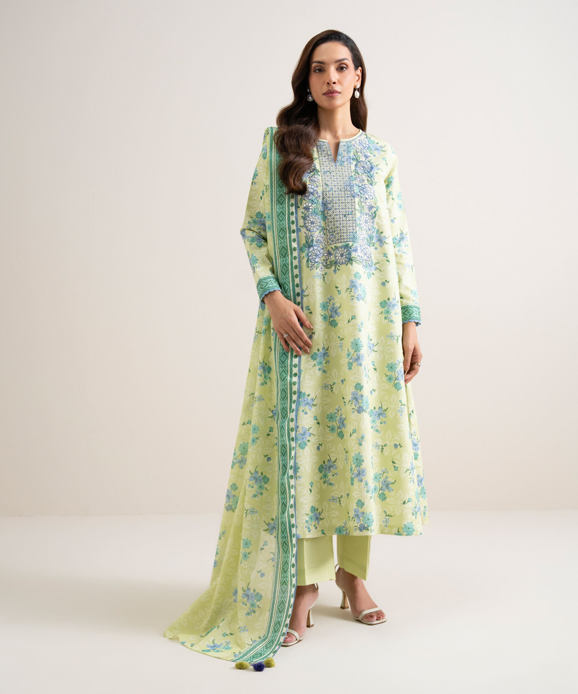 Unstitched 3 PC U2DDDS26V741