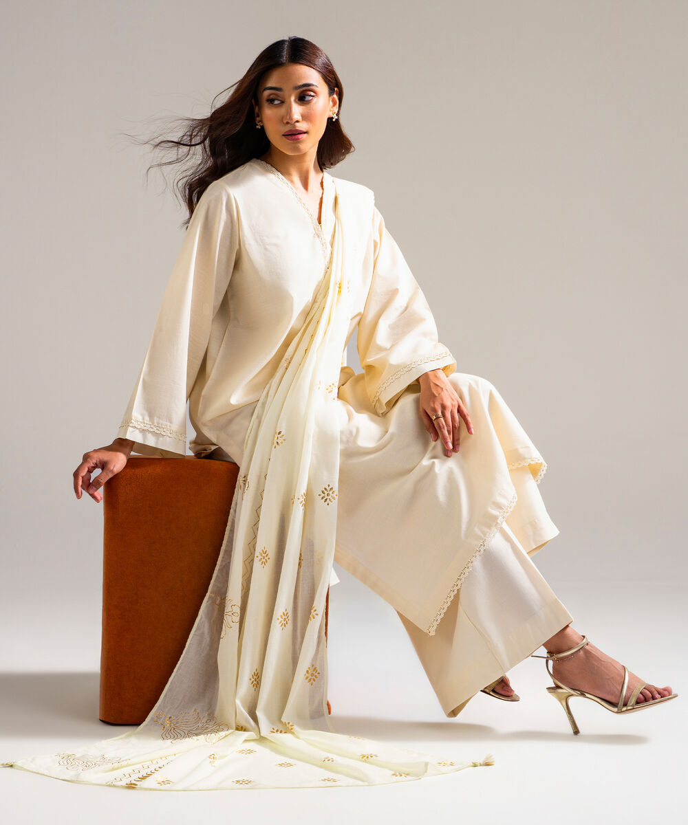 Women's RTW Slub Lawn Solid White 3 Piece Suit