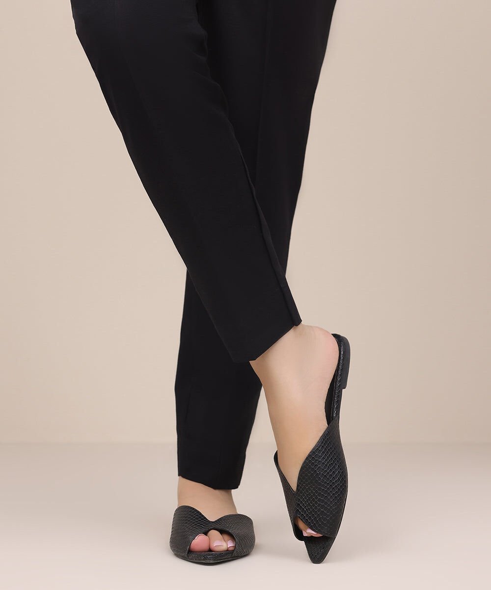 Khaddar Cigarette Pants Women's Pret Khaddar Black Solid Cigarette Pants