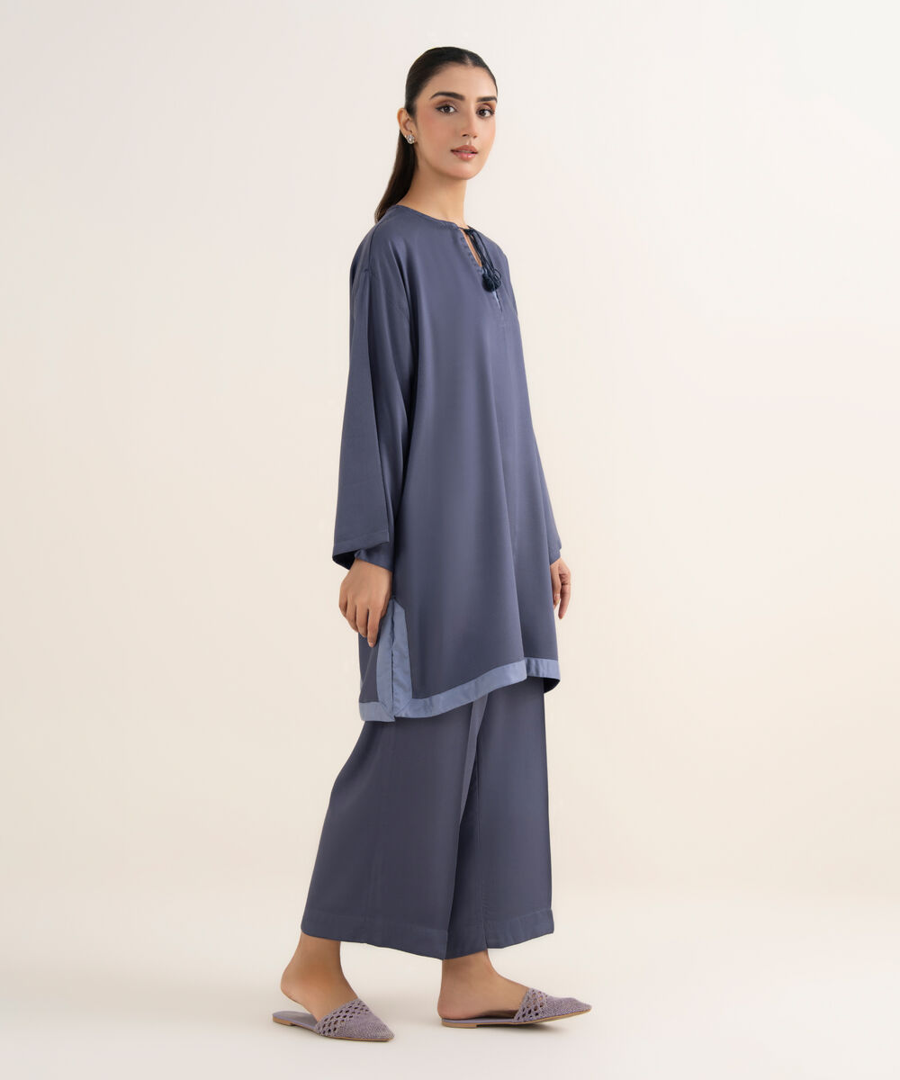 Women's RTW Bedford Solid Drak Grey Drop Shoulder Shirt