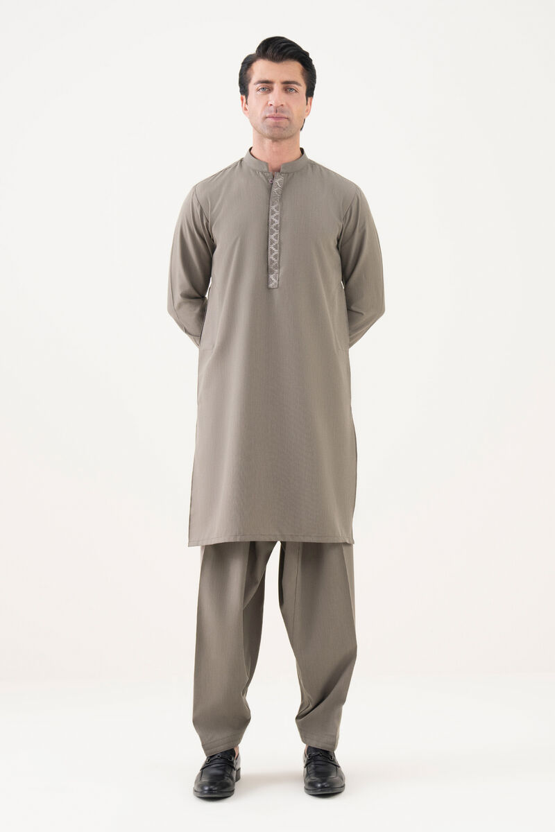 Embroidered Wash & Wear Suit