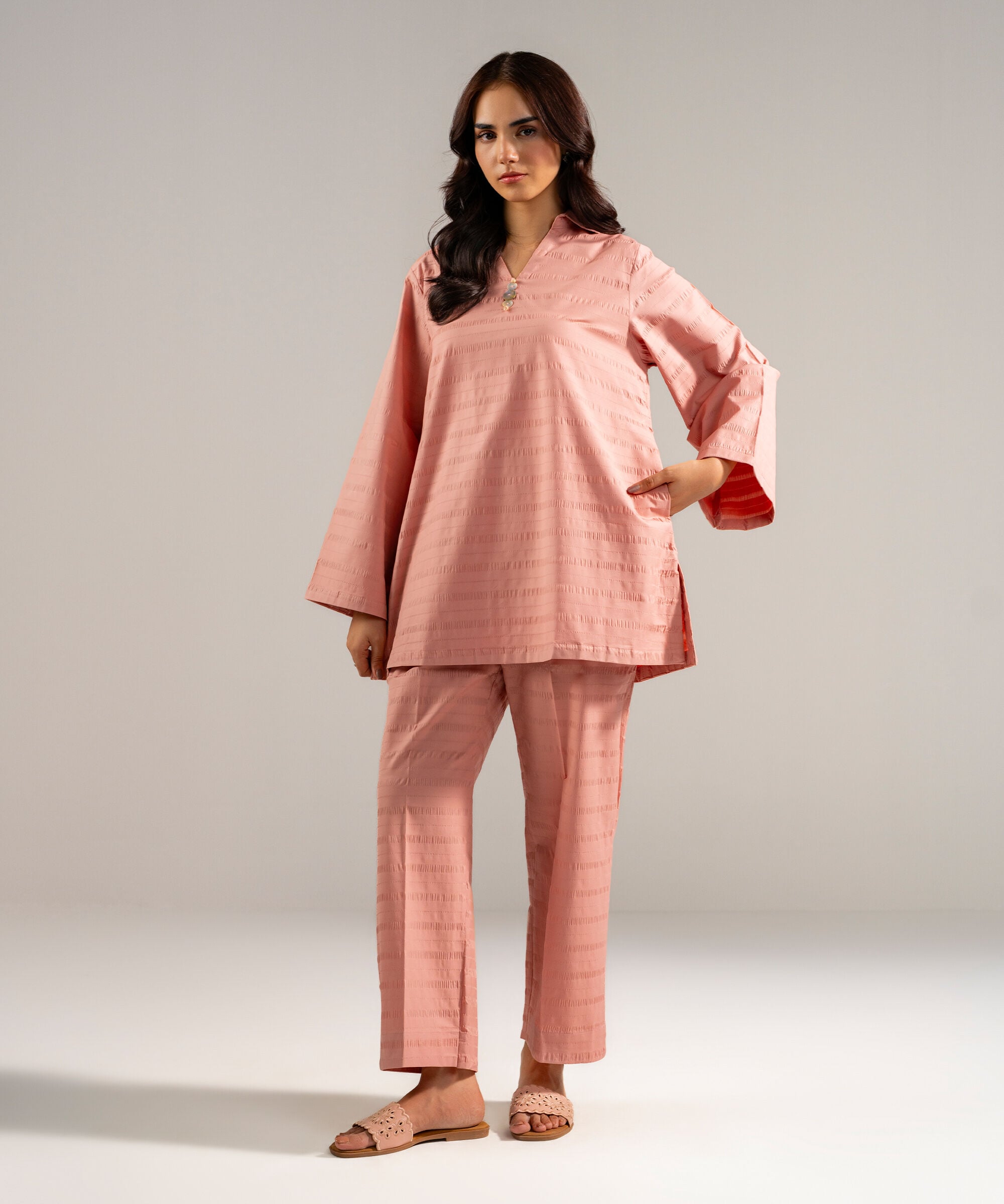 Retail Price: 8990/-PKR