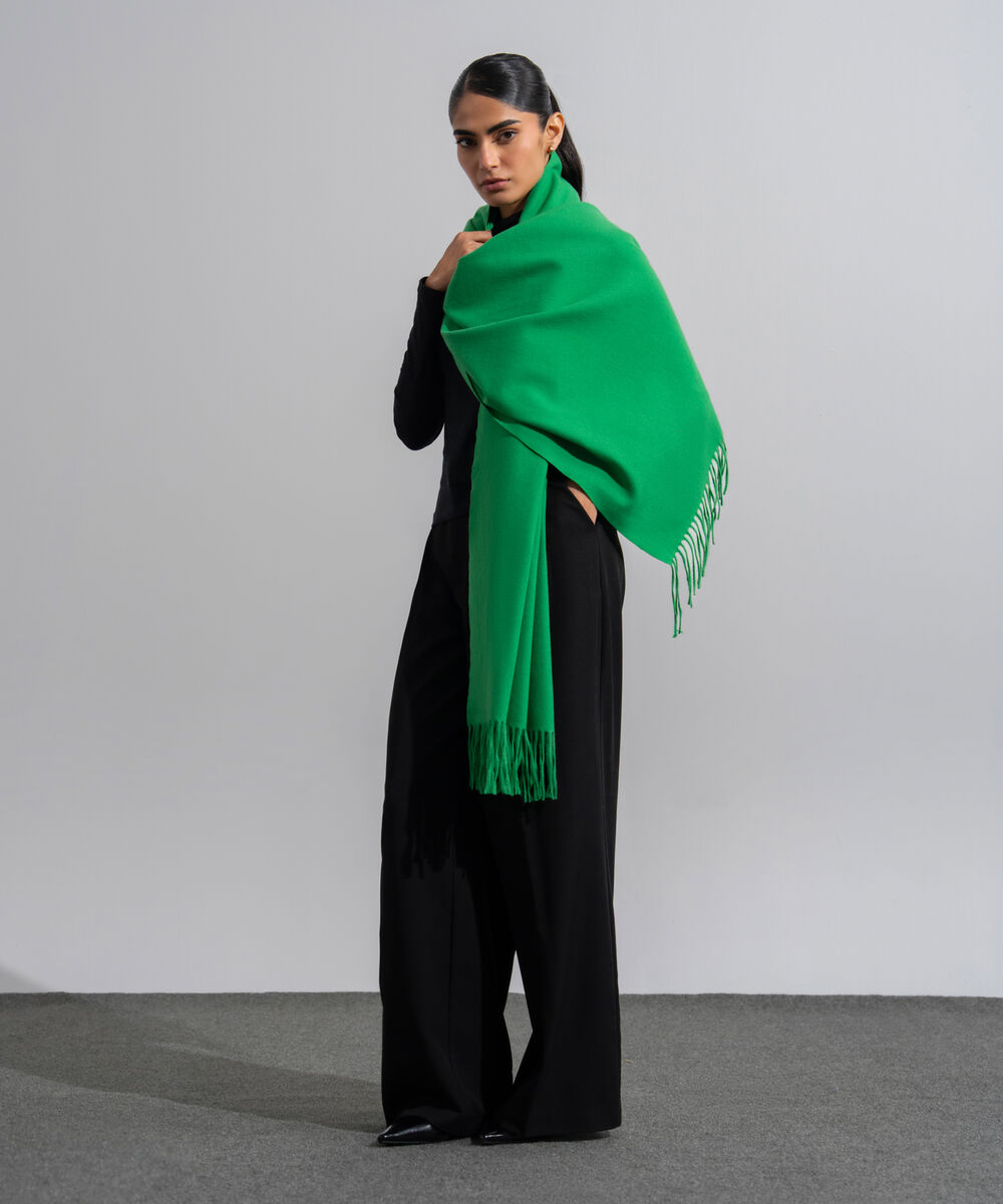 Women's Western Wear Green Polyester Solid Woolen Scarf