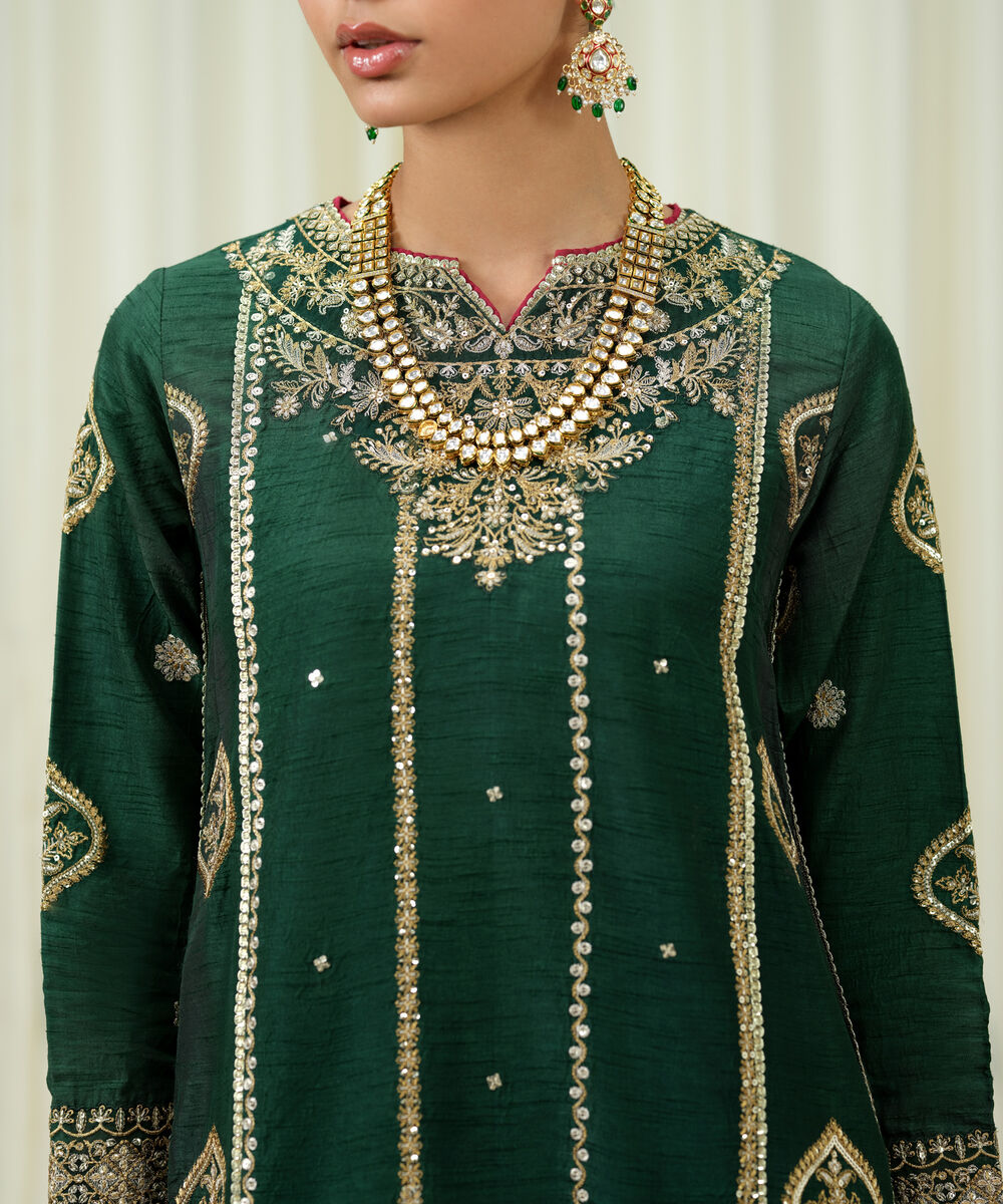 Women's Unstitched Raw Silk Embroidered Green 3 Piece Suit