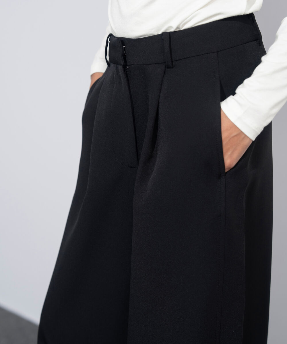 Women's Western Wear Black Flared Hem Tailored Trousers