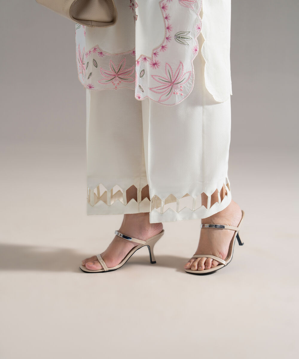 Women's RTW Dobby Solid Off White Culottes