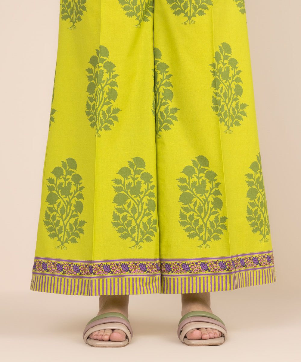 Women's RTW Cambric Green Printed Flared Pants