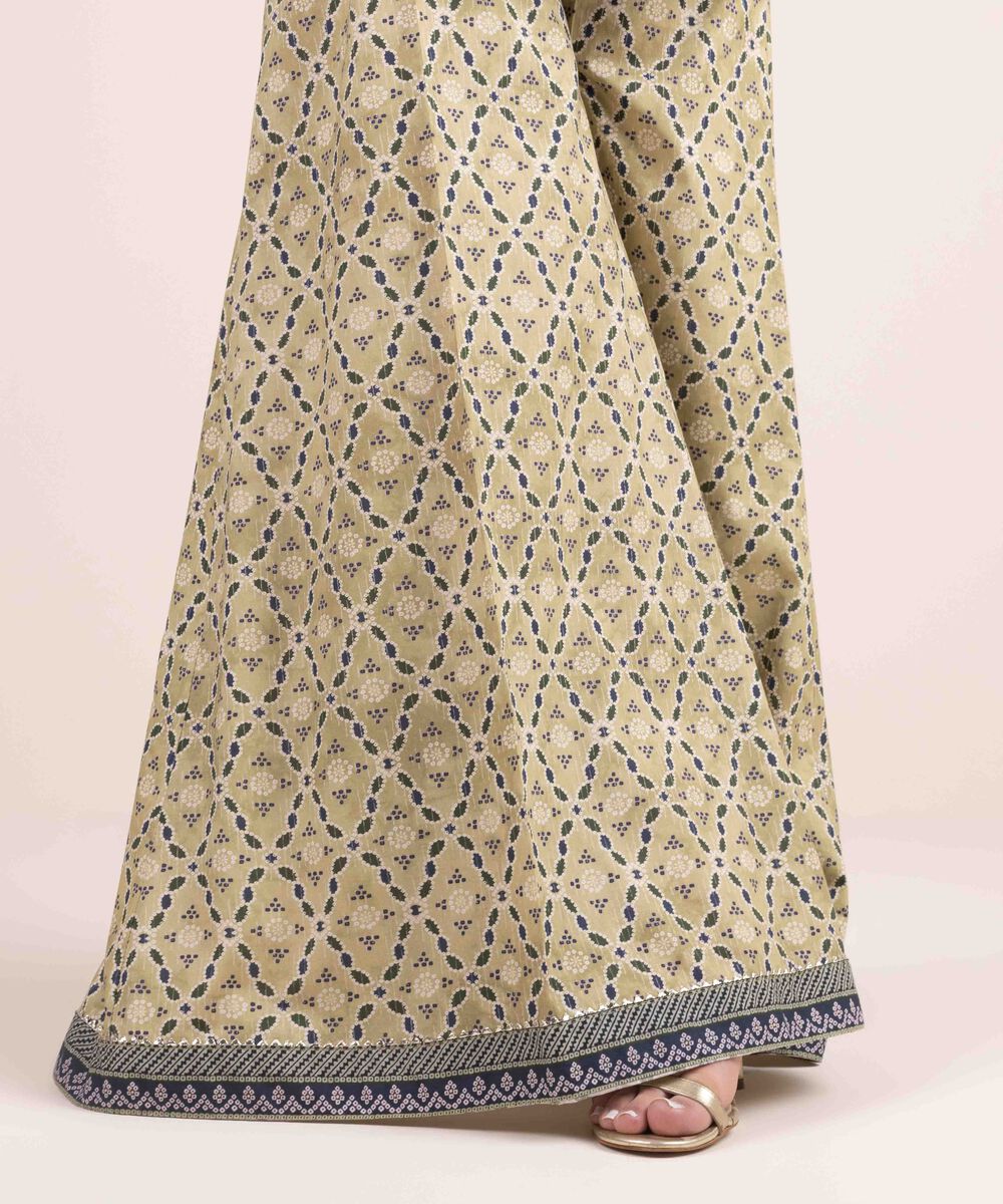 Woman - Beige Printed Cambric Flared Pants