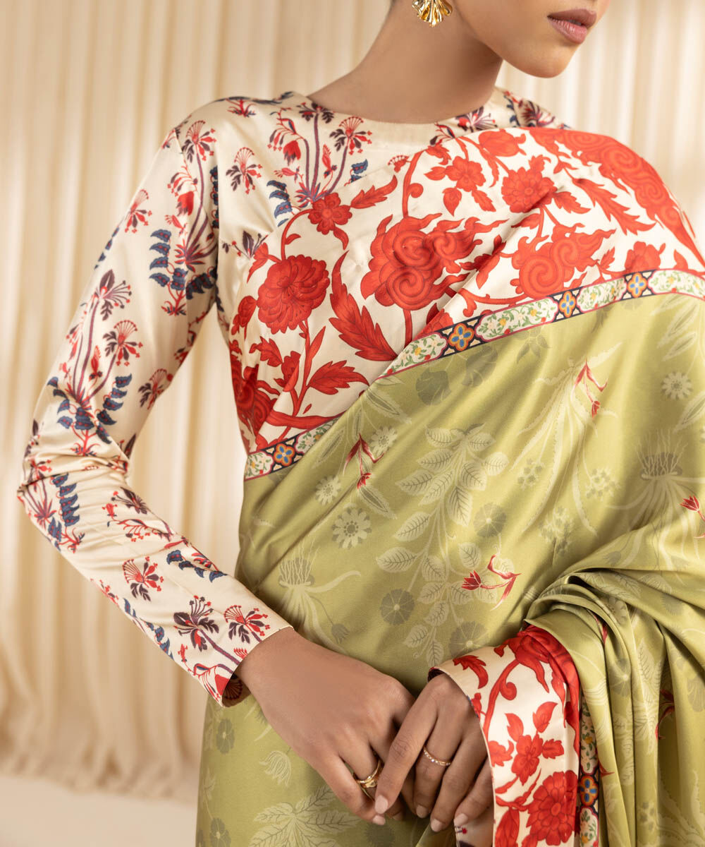 Women's Embroidered Blended Satin Multi Saree