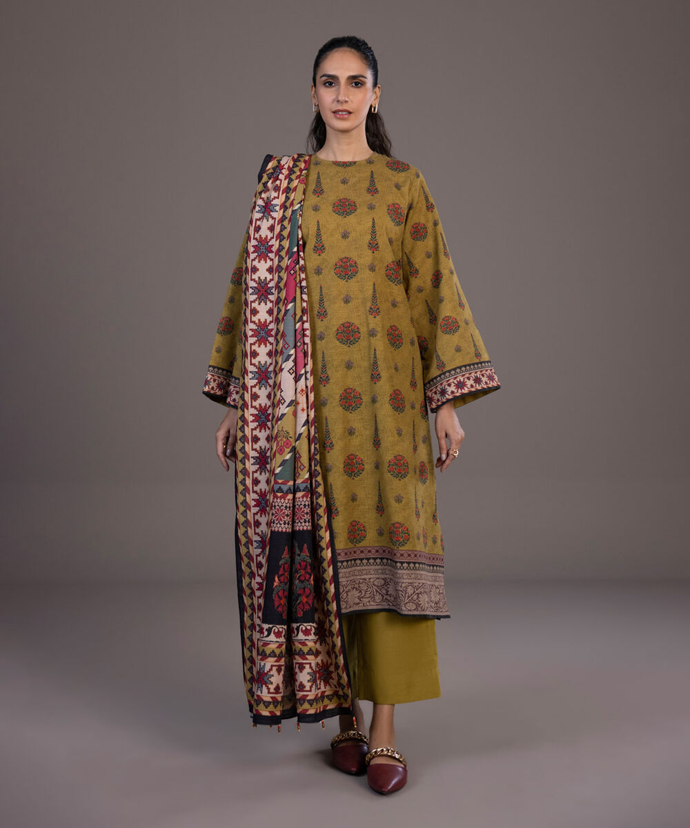 3 Piece - Printed Khaddar Suit