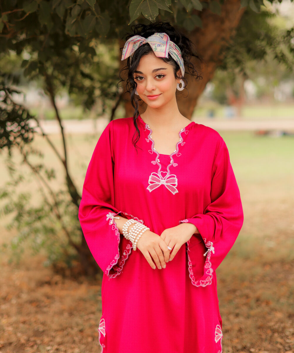 Women's RTW Bedford Solid Embroidered Pink Straight Shirt