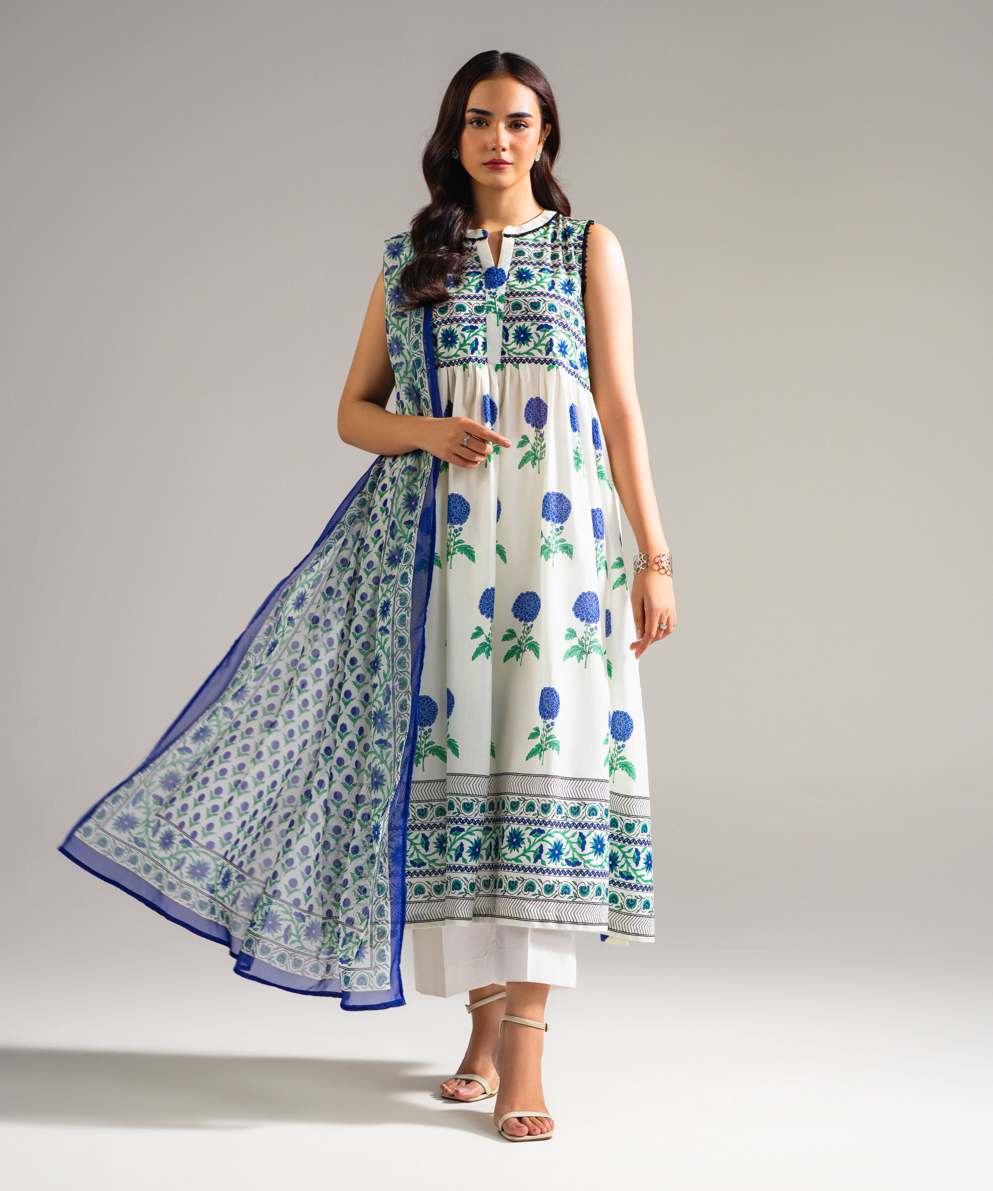Printed Dupatta PRWCAWMV822D