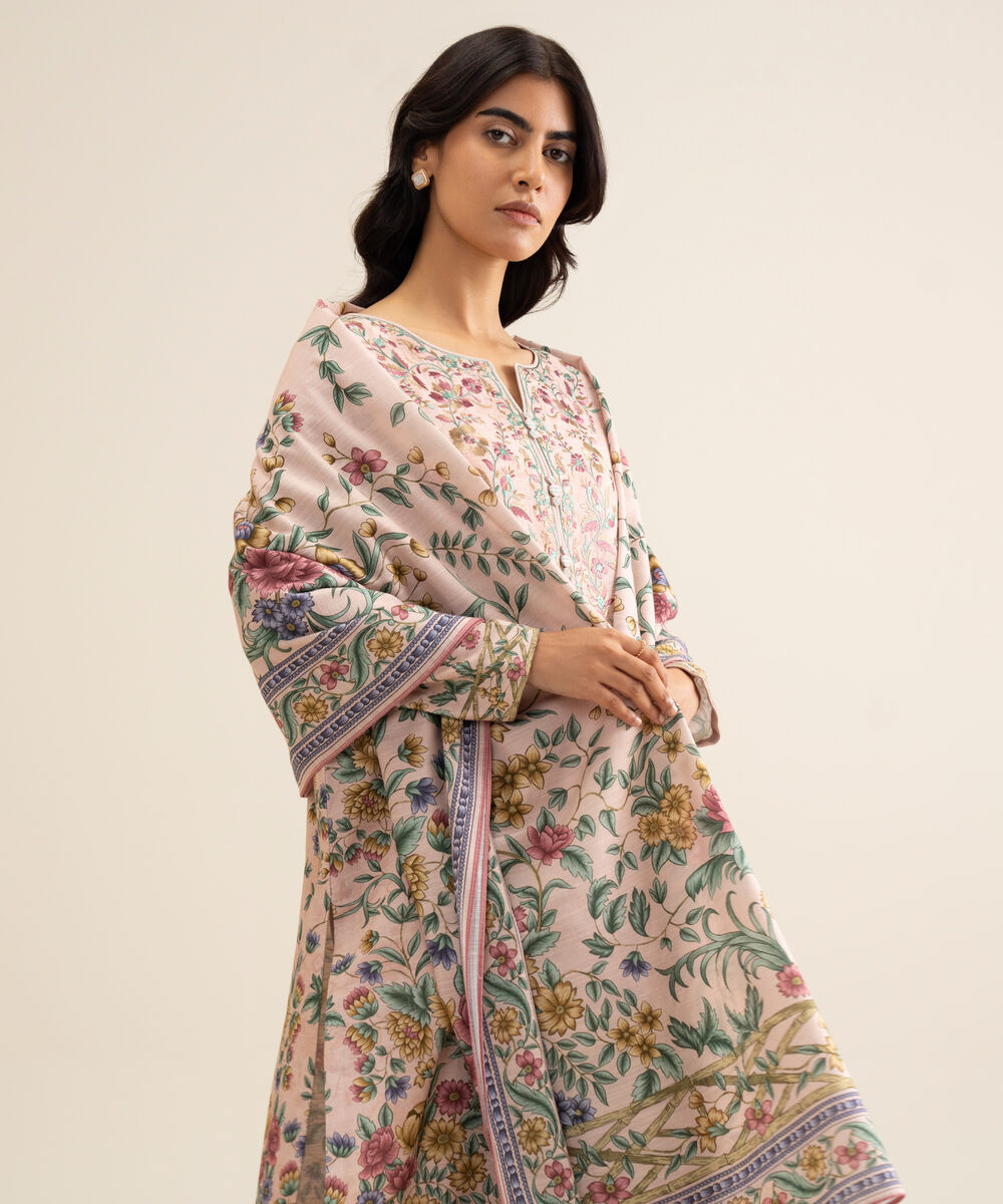 Women's Unstitched Light Khaddar Embroidered Light Pink 3 Piece Suit