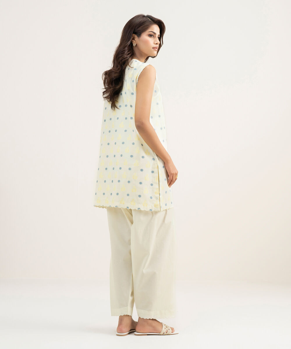 Women's RTW Extra Weft Jacquard Solid Cream White 2 Piece Suit