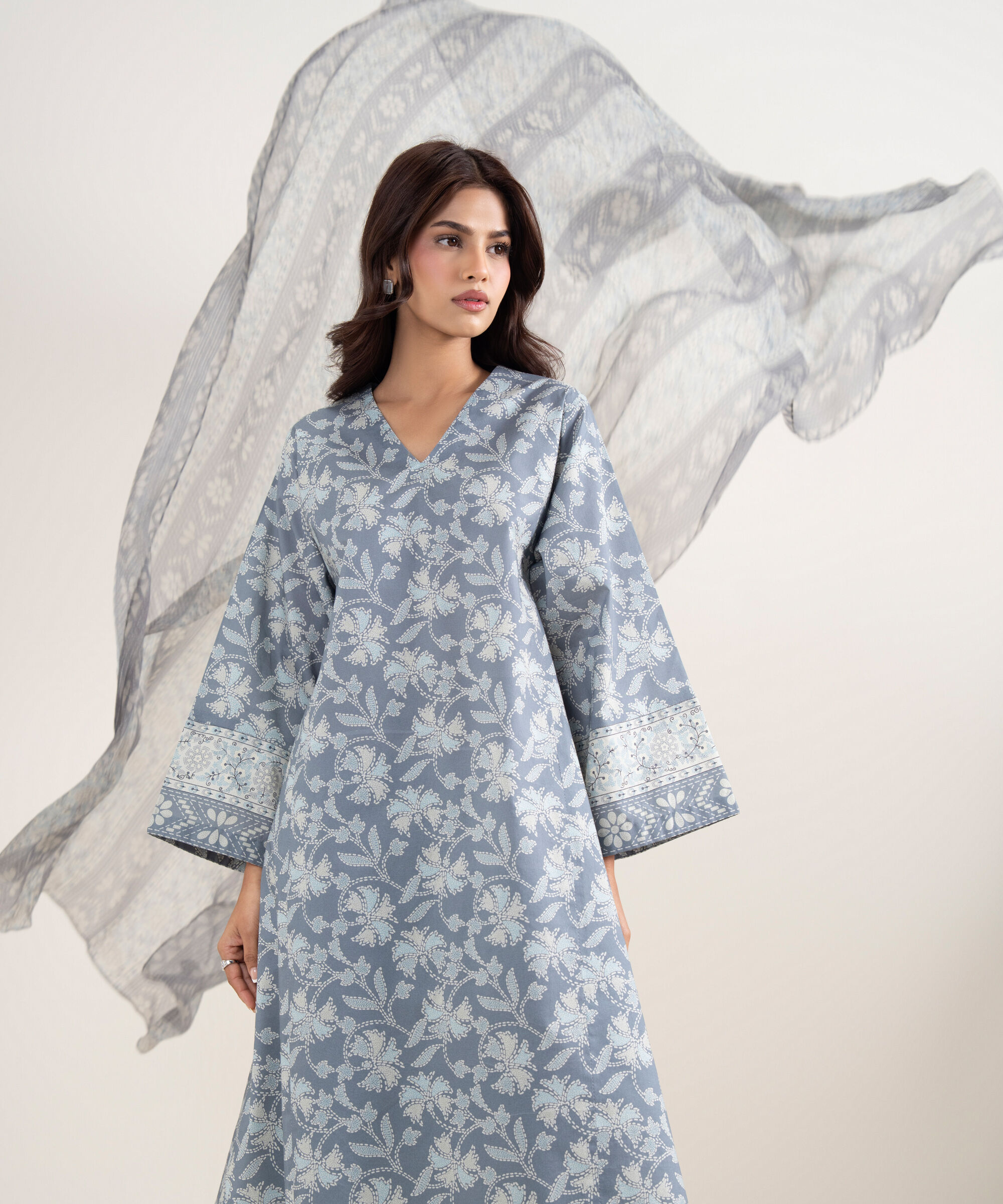 Unstitched 3 PC 0U3PDYS26V23