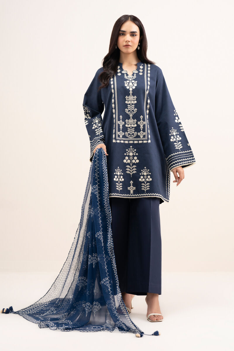 3 Piece - Embroidered Lawn Suit