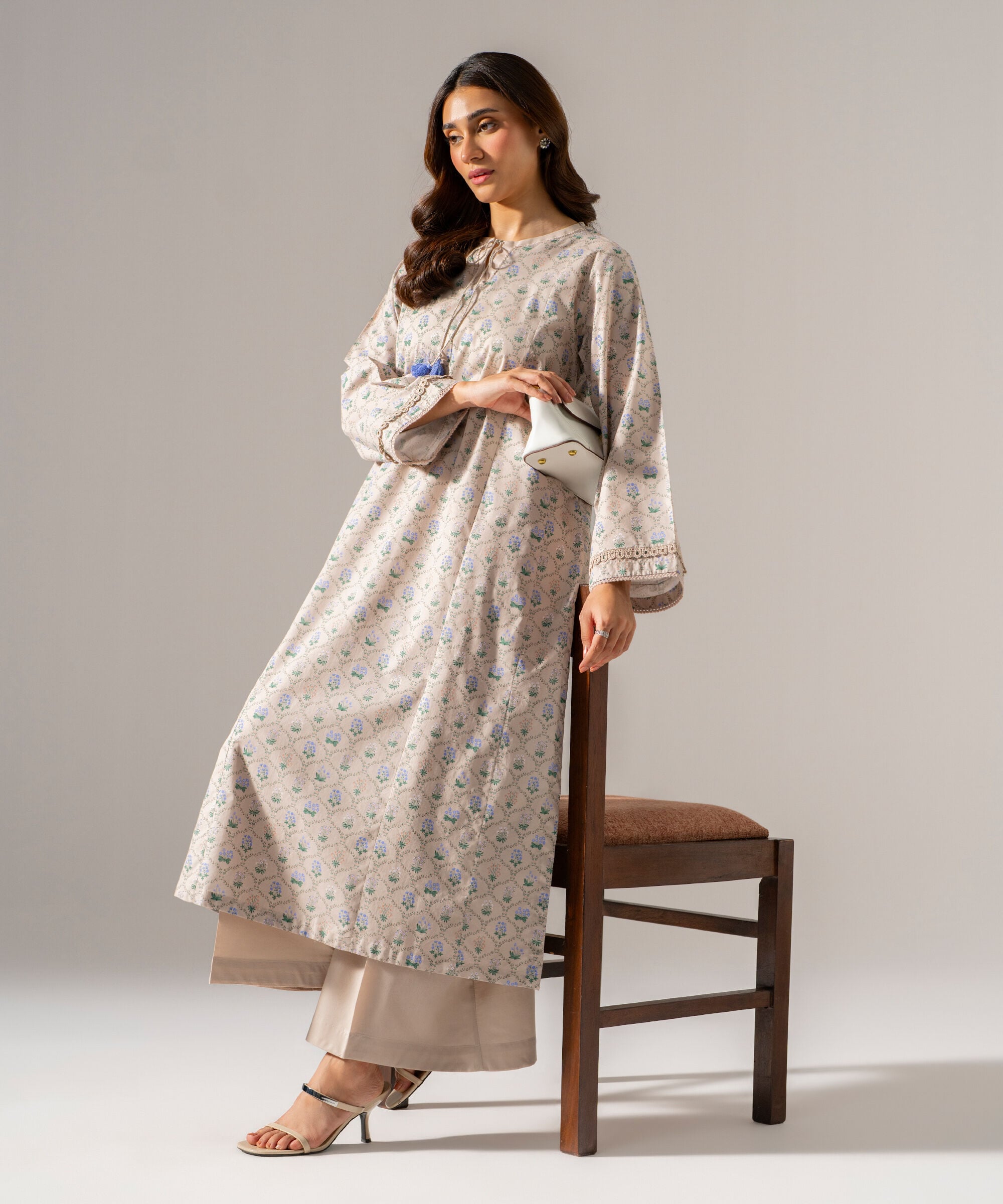Retail Price: 4990/-PKR