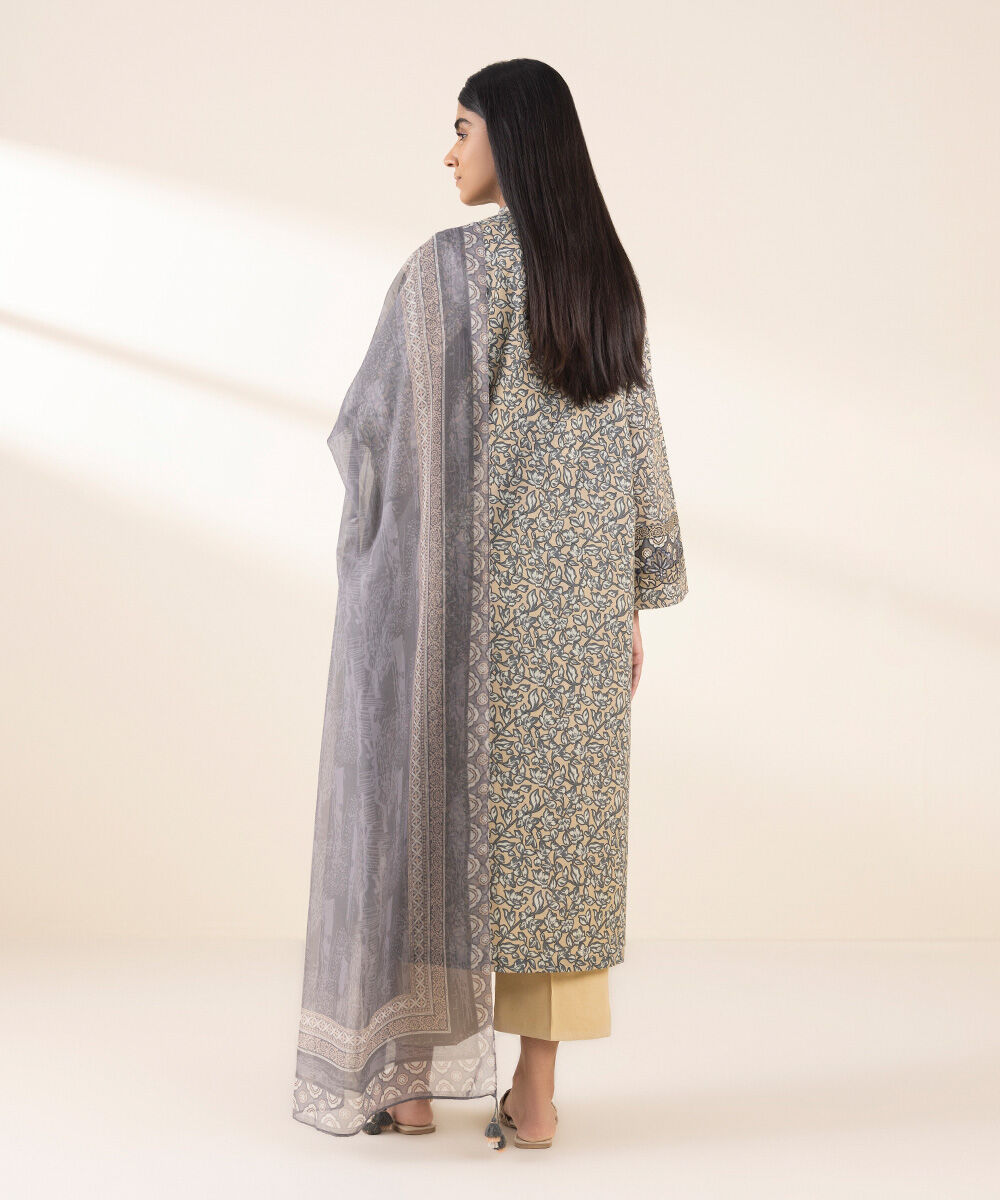 Women's Unstitched Grey Lawn 3 Piece Suit