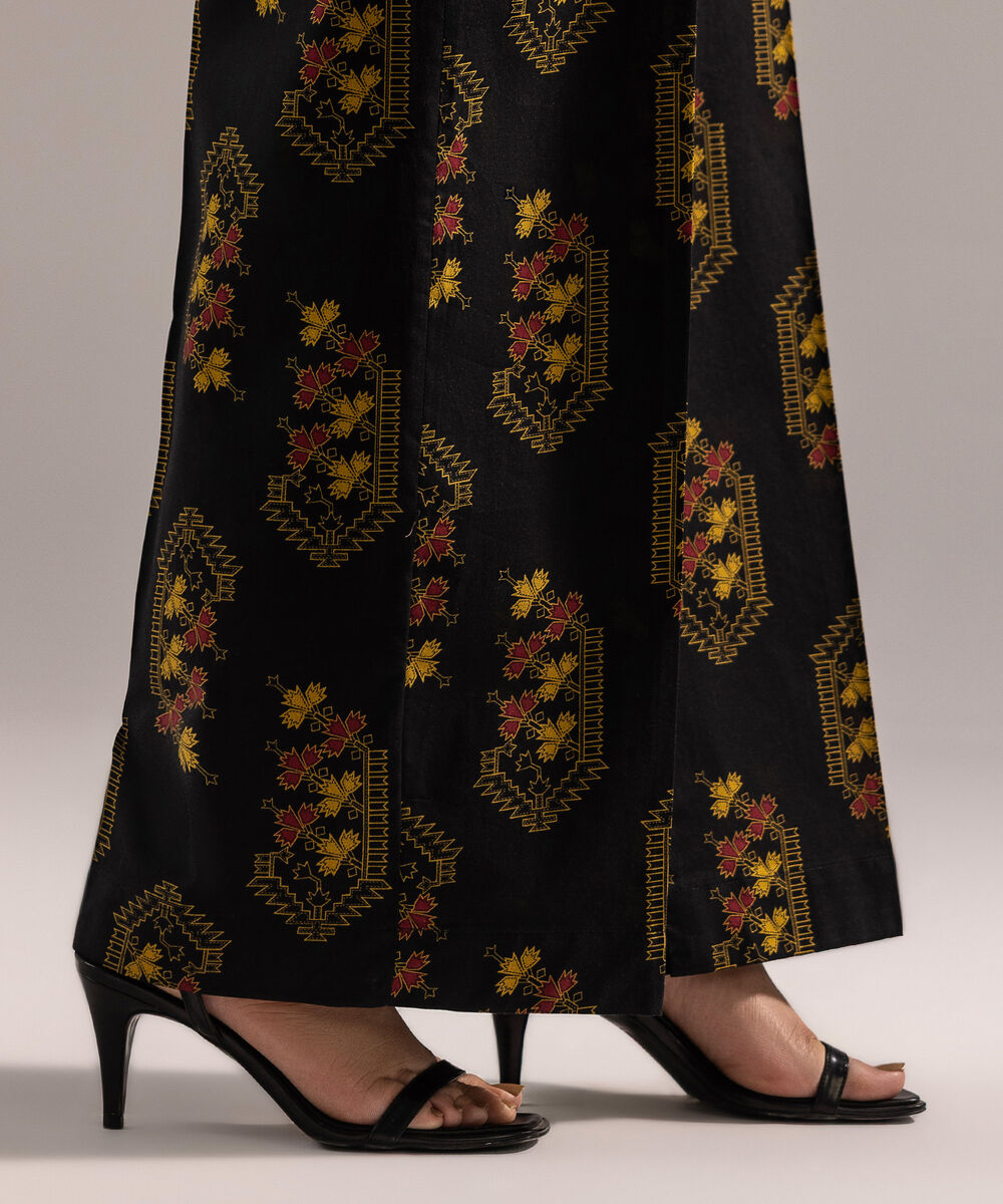 Women's RTW Cambric Printed Black Culottes