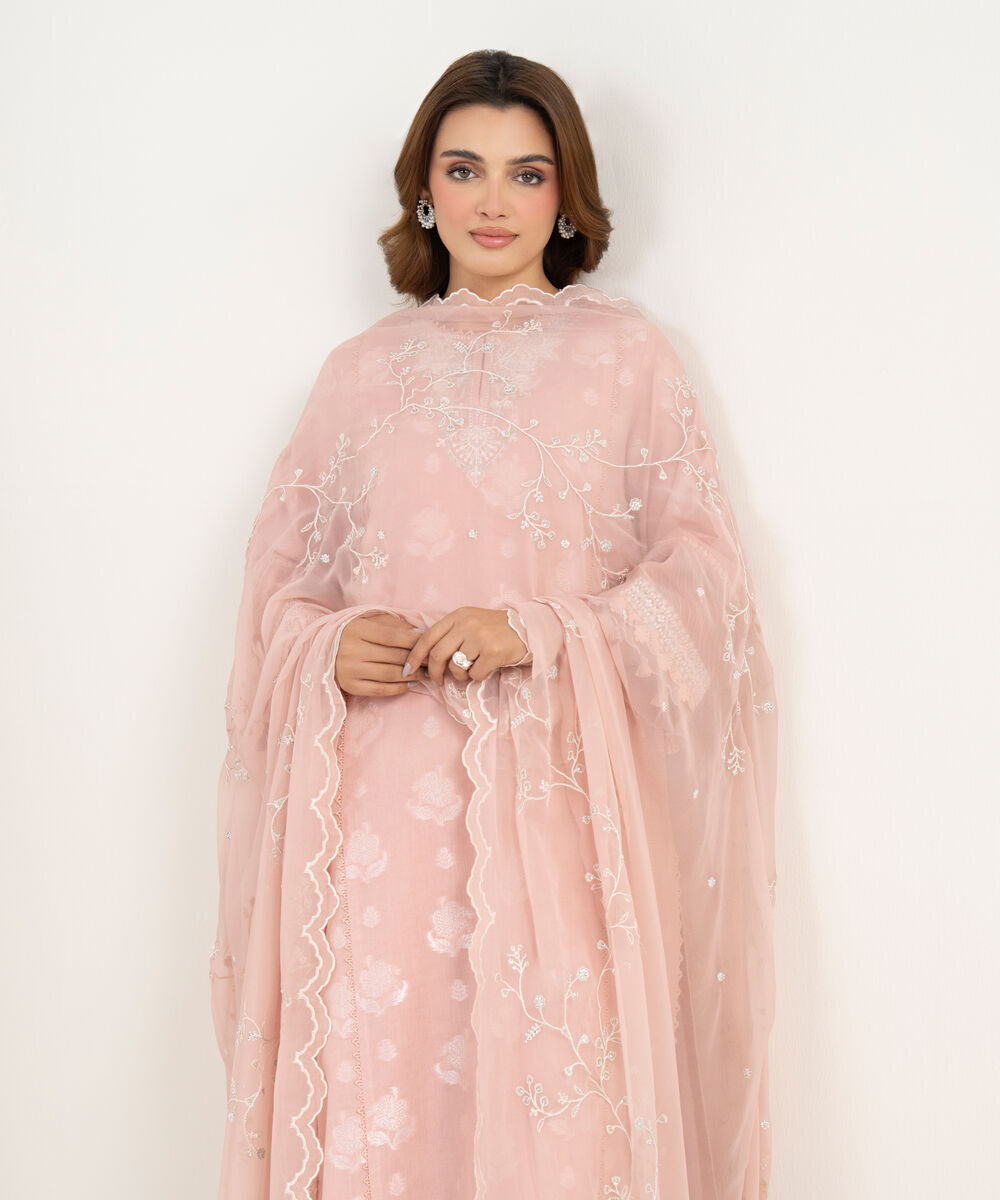 Women's Unstitched Extra Weft Jacquard Embroidered Pink 3 Piece Suit